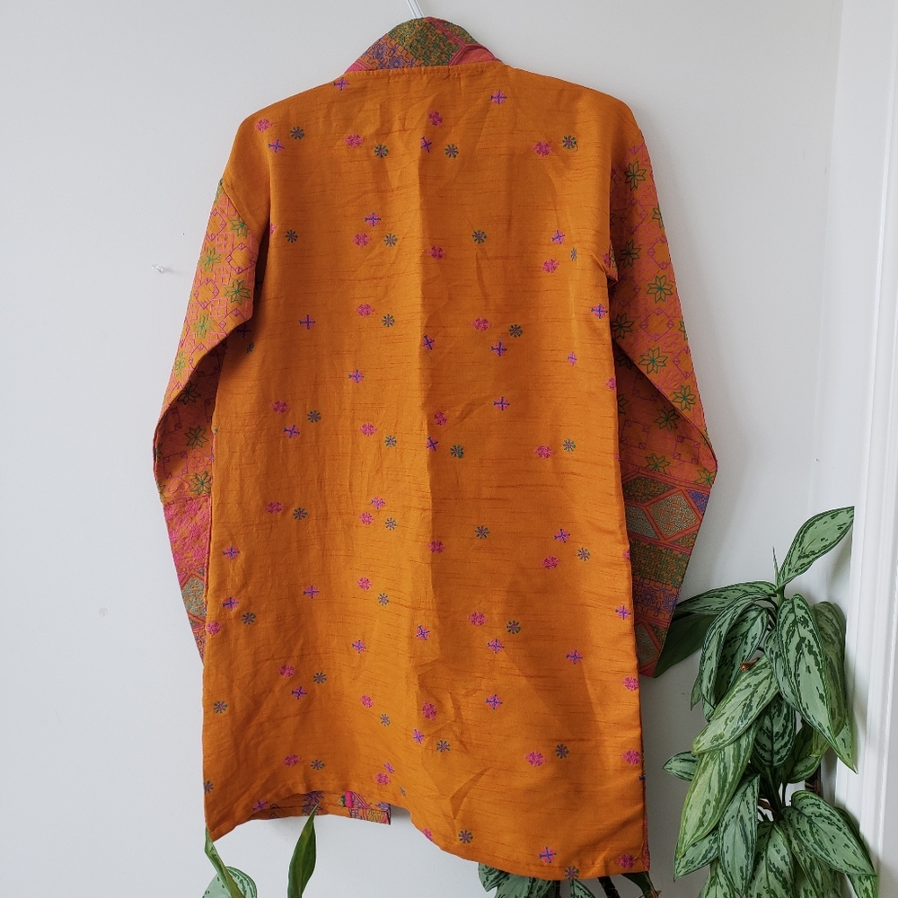 Embroidered front open top/ jacket - Picture 2 of 5